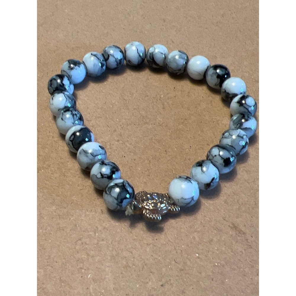 Howlite And Turtle Stretch Bracelet -- 7.5
